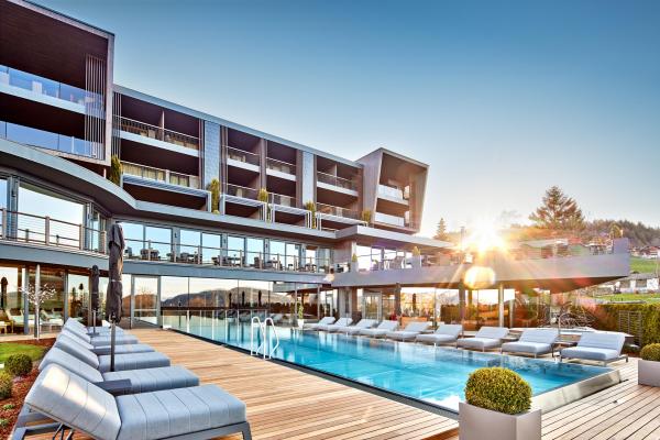 Pool Wellness Hotel Design Innenarchitektur